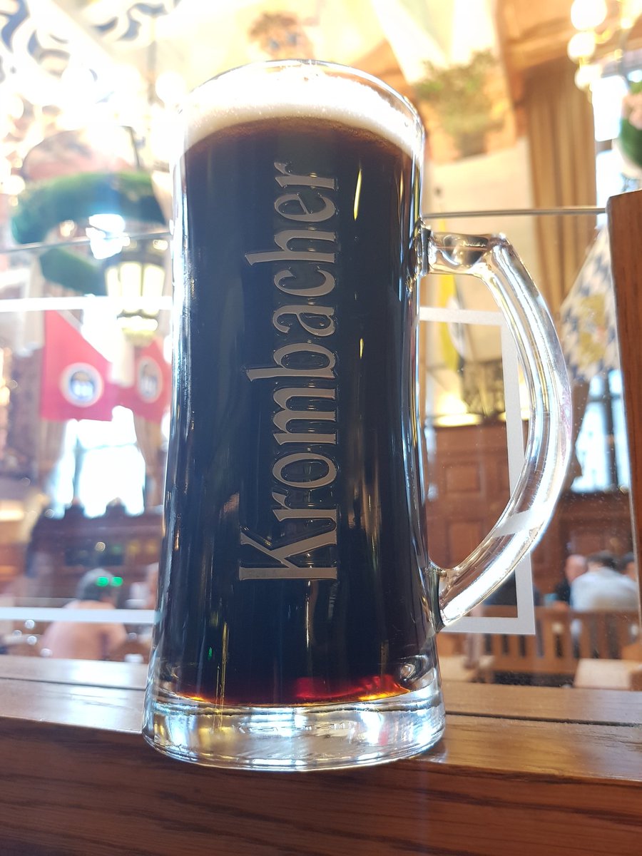 #krombacherdark 🇩🇪
#krombacher #germanbeer #germany #deutschland #slàinte #cheers #prost