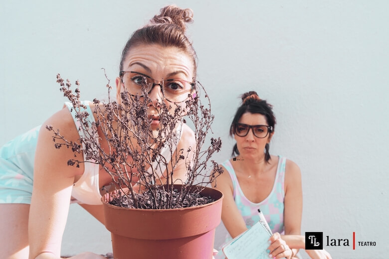 ¿Buscas piso y diversión? Entonces no te puedes perder #CastingHouse, una comedia teatral que te hará vivir las aventuras más locas de Yolanda y Bea, dos amigas que buscan un nuevx compañerx de piso. 

Descúbrelo en el <a href="/teatrolara/">Teatro Lara</a> a partir del 7 de junio

culturon.es/casting-house-…