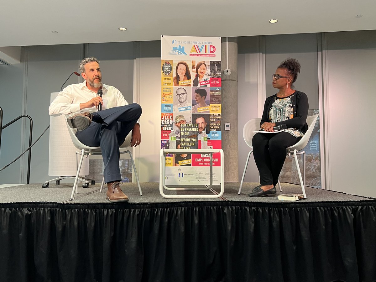 dmpl's tweet image. Thank you to everyone who joined us for AViD with Paul Kix last night! If you missed it the recording of the event is now available on our YouTube Channel. Watch the replay: buff.ly/3p3ZMNn