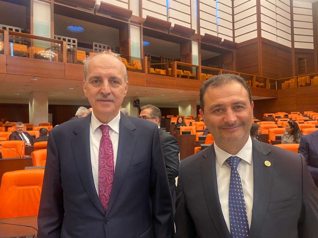 TBMM Genel Kurulu’nda gerçekleştirilen 28. Dönem Başkanlık seçiminde Türkiye Büyük Millet Meclis Başkanı seçilen Sayın Prof. Dr. Numan Kurtulmuş’u tebrik ediyor çalışmalarında kolaylıklar diliyorum.
Gazi Meclis’imize ve milletimize hayırlı, uğurlu olsun.