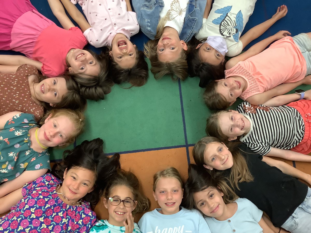 These <a href="/2ndCougars/">2nd Grade Cougars</a> girls are HEADed to 3rd! <a href="/CoonleyES/">John C. Coonley Elementary</a>