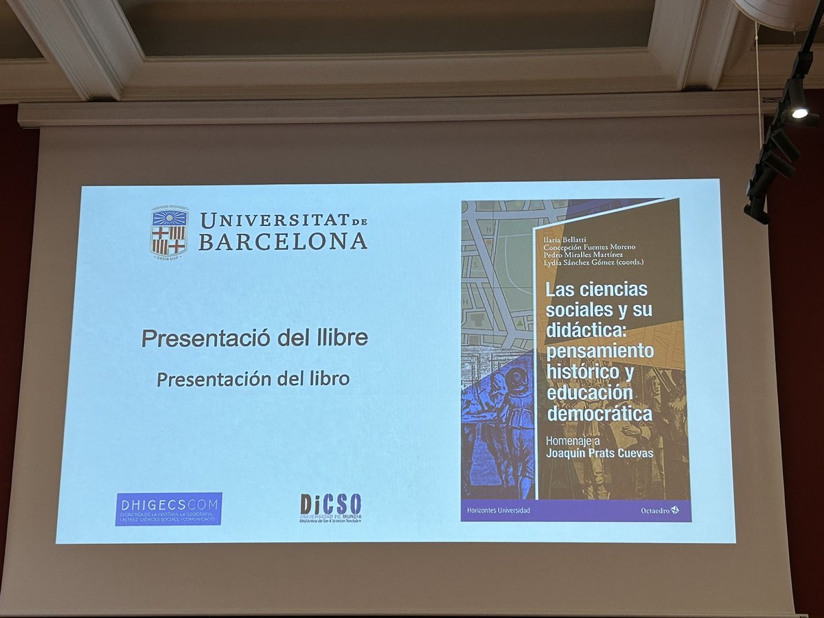 laura_trivino_8's tweet photo. Emocionante Homenaje al Profesor @JoaquimPrats @DhigecsCom @Ed_Octaedro @EducacioUB @UniBarcelona https://t.co/3E7sx2EXGM