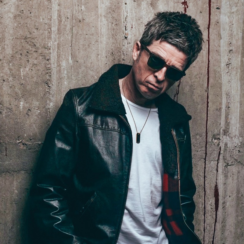 ManCity's tweet photo. Get yourself ready for the #UCLfinal with @NoelGallagher's playlist! 🎧

Featuring songs from his new album 'Council Skies' - which is currently flying high in the UK album charts 👏