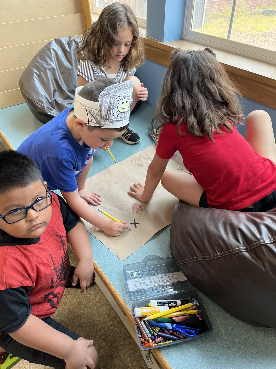 Mrs. Amanda Toth tweet media