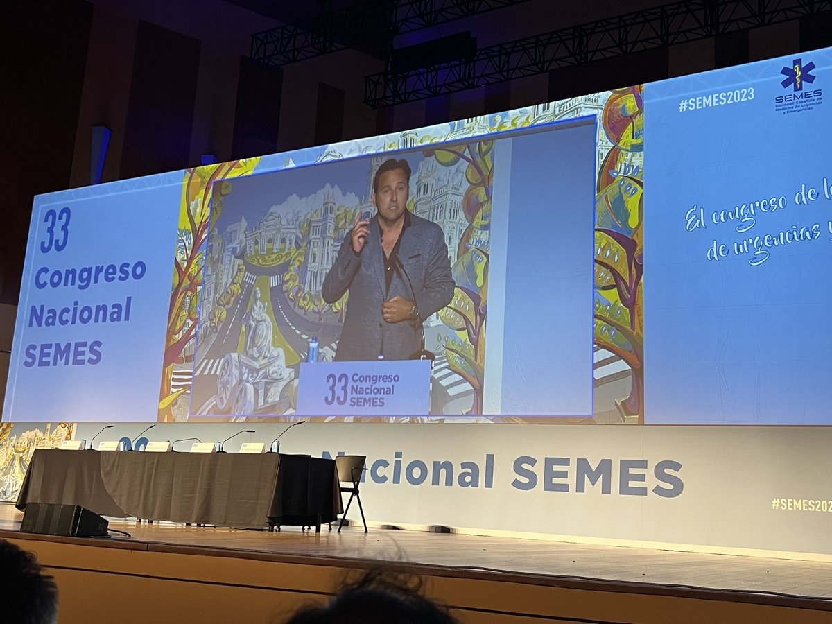 sela_leti's tweet photo. “La vocación y el entusiasmo es lo único que puede salvar a veces este mundo” Gracias por tus palabras hacia los Urgenciologos @navedelmisterio #EspecialidadUrgenciasYA @SEMES_ @SEMES_CV https://t.co/NeUtOolhjM