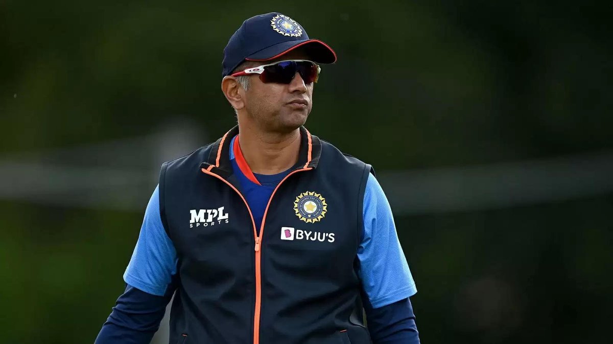 I Blame Rahul Dravid, He Is The Worst Coach In My Opinion.
T20 Mai Defensive Approach Aur Test Ki Toh Baat Hi Mat Karo Bc 🤡.