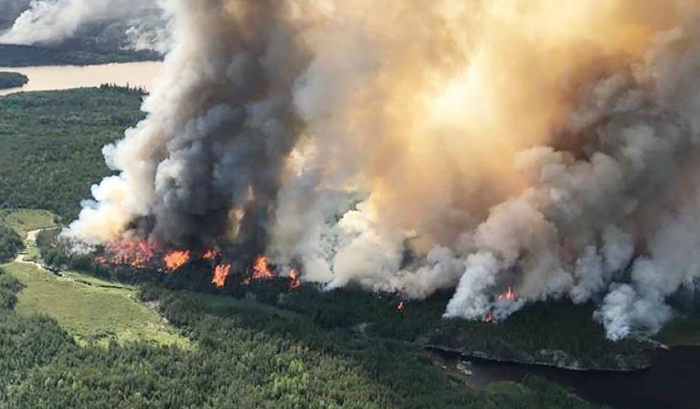 Today, Doug Ford again refused to acknowledge the link between the climate crisis and raging wildfires. We need a gov't that acts to mitigate climate change. One that isn't paving over our Greenbelt—a massive carbon sink. This isn't normal. We can do so much better. #onpoli