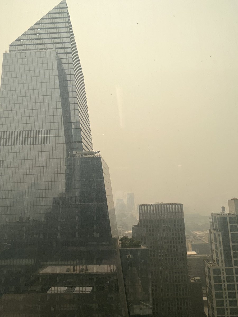 Two hours apart today in midtown NYC. Thanks Canada! 😭