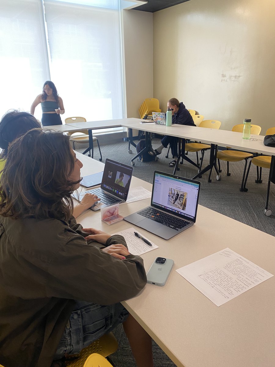 Semester in Detroit tweet media