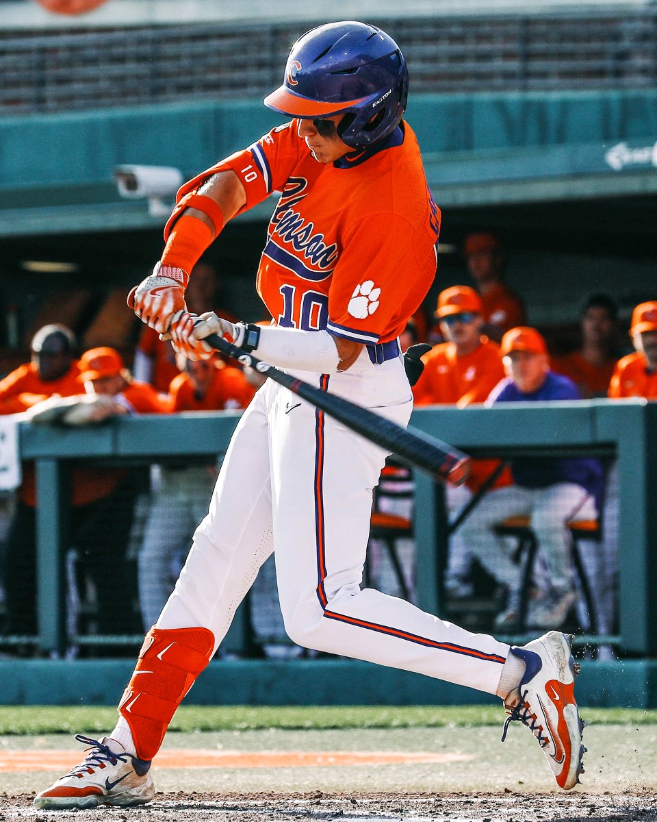 ClemsonBaseball tweet picture