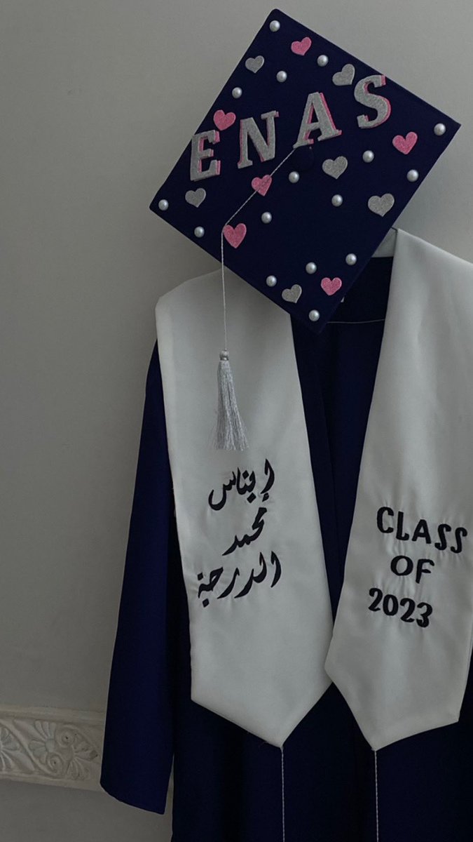 ies_18's tweet photo. Class of 2023 🫶🏻🎓 https://t.co/GdD3oXfgNB