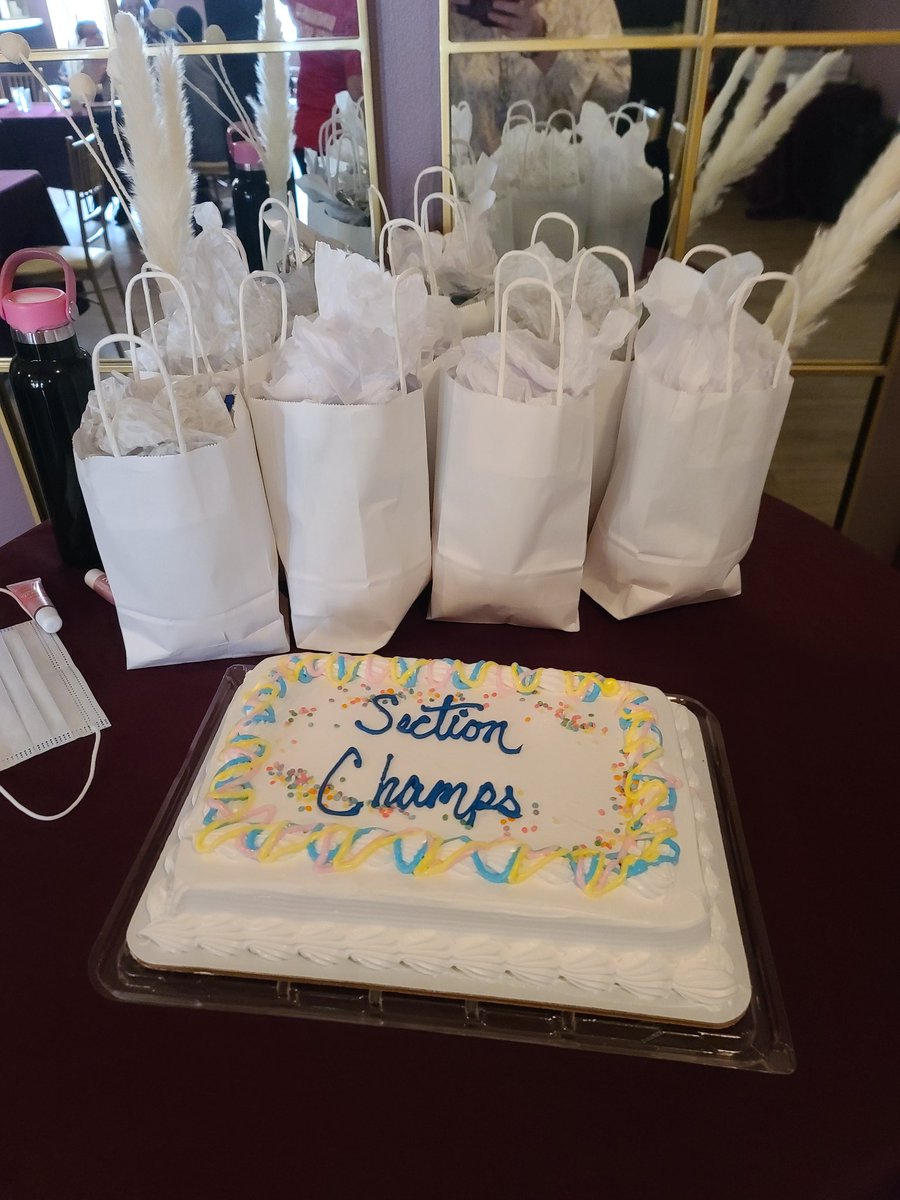 Mrs. Rodriguez tweet media