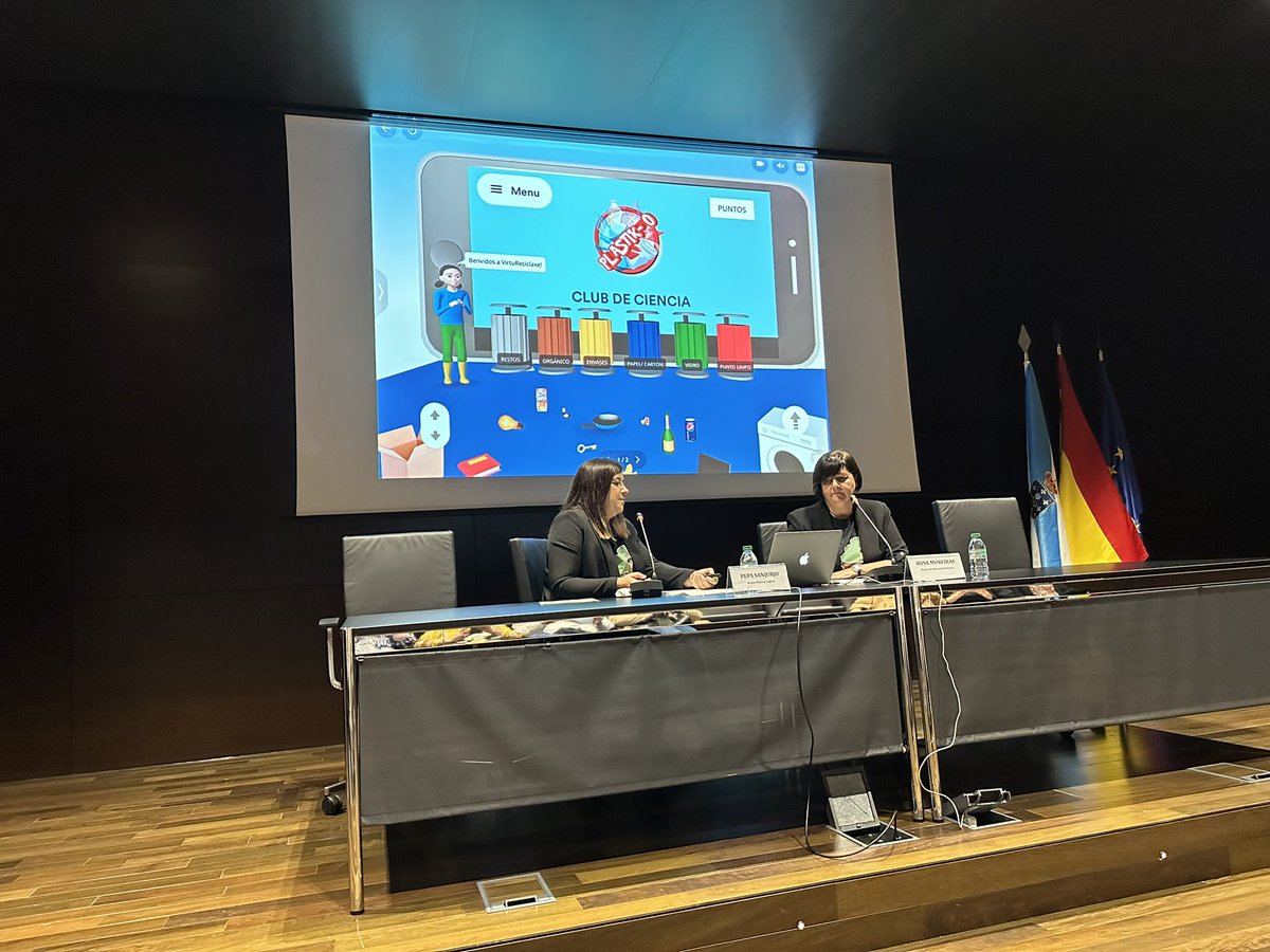 PontedosBrozos's tweet image. Pepa e Rosa presentan os traballos realizados no #clubdeciencia . #realidadeaumentada #realidadevirtual #intelixenciaartificial 

@CoSpaces_Edu #ceippontedosbrozos 

@concelloarteixo @cfracoruna @CAFIgalicia  #Innovación #Educacion #Tecnoloxia #TICS