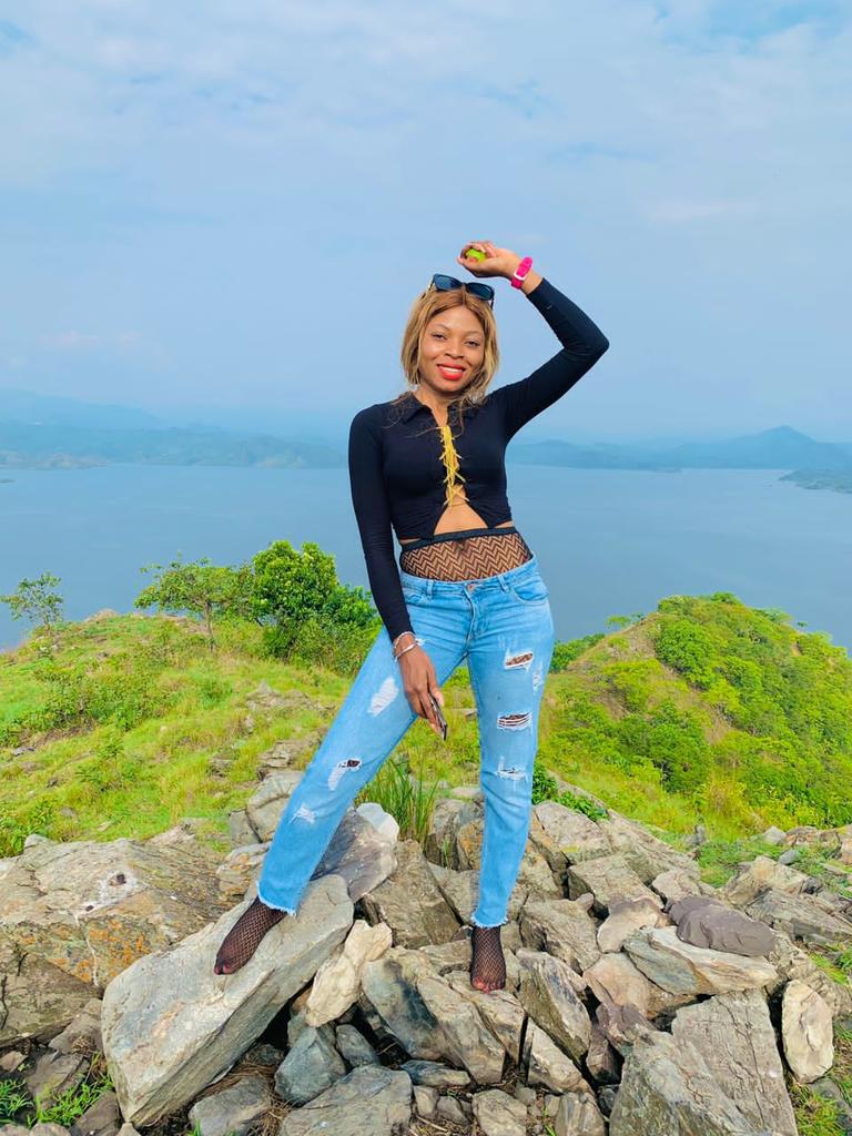 letsgothereafrk's tweet image. Thank you for #visitingRwanda and exploring #LakeKivu and hiking up to Napoleon island hill with us.

Plan your trip now wa.link/0lsr1x