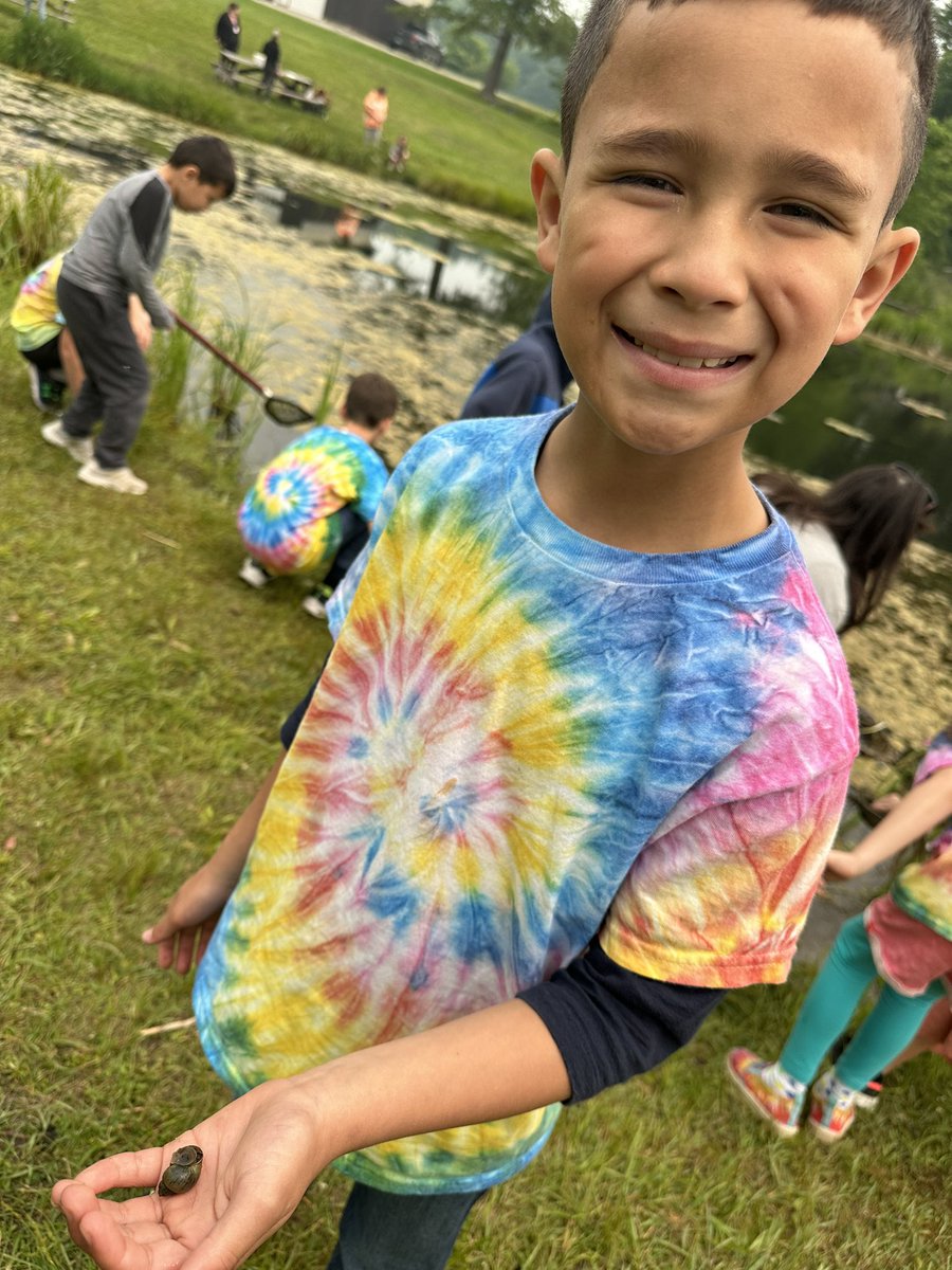 Thank you, White Memorial Conservation Center, for teaching us about animals and their adaptations! <a href="/SNIS_CT/">Sarah Noble School</a>
