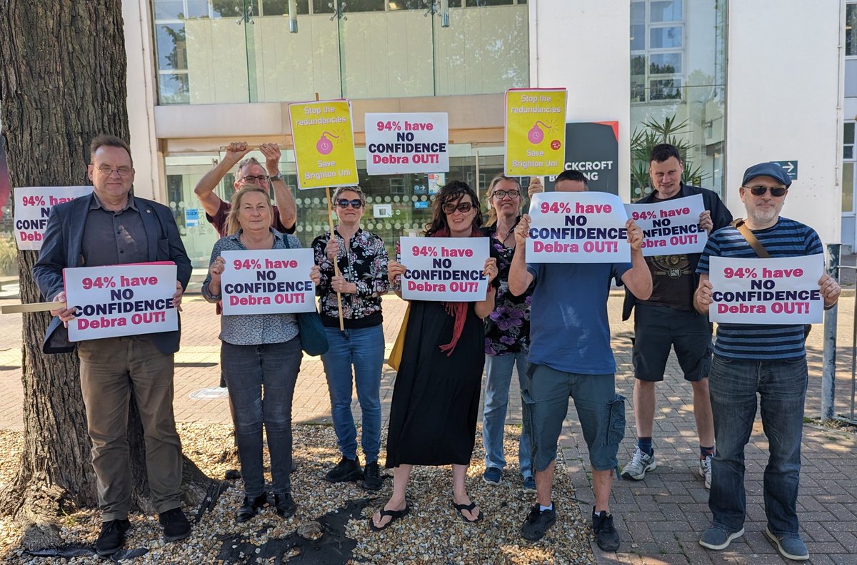 Testing out some placards for the march and demo! 

Join us on Saturday 10th June, 11am. The Level, #Brighton

🪧94% have no confidence. Debra out!

🪧Stop the redundancies. #SaveBrightonUni