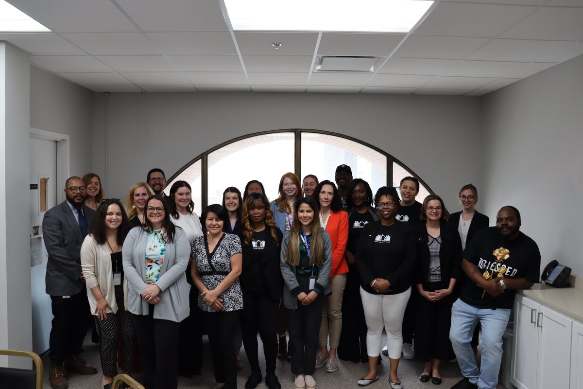 Two weeks ago, dozens of advocates spoke to over 50 lawmakers about #leadpoisoning prevention.

Today, a #MiLeg committee vote to create universal lead testing passed 9-0-1. Onto the Senate floor.
💪🏿💪🏽💪🏻