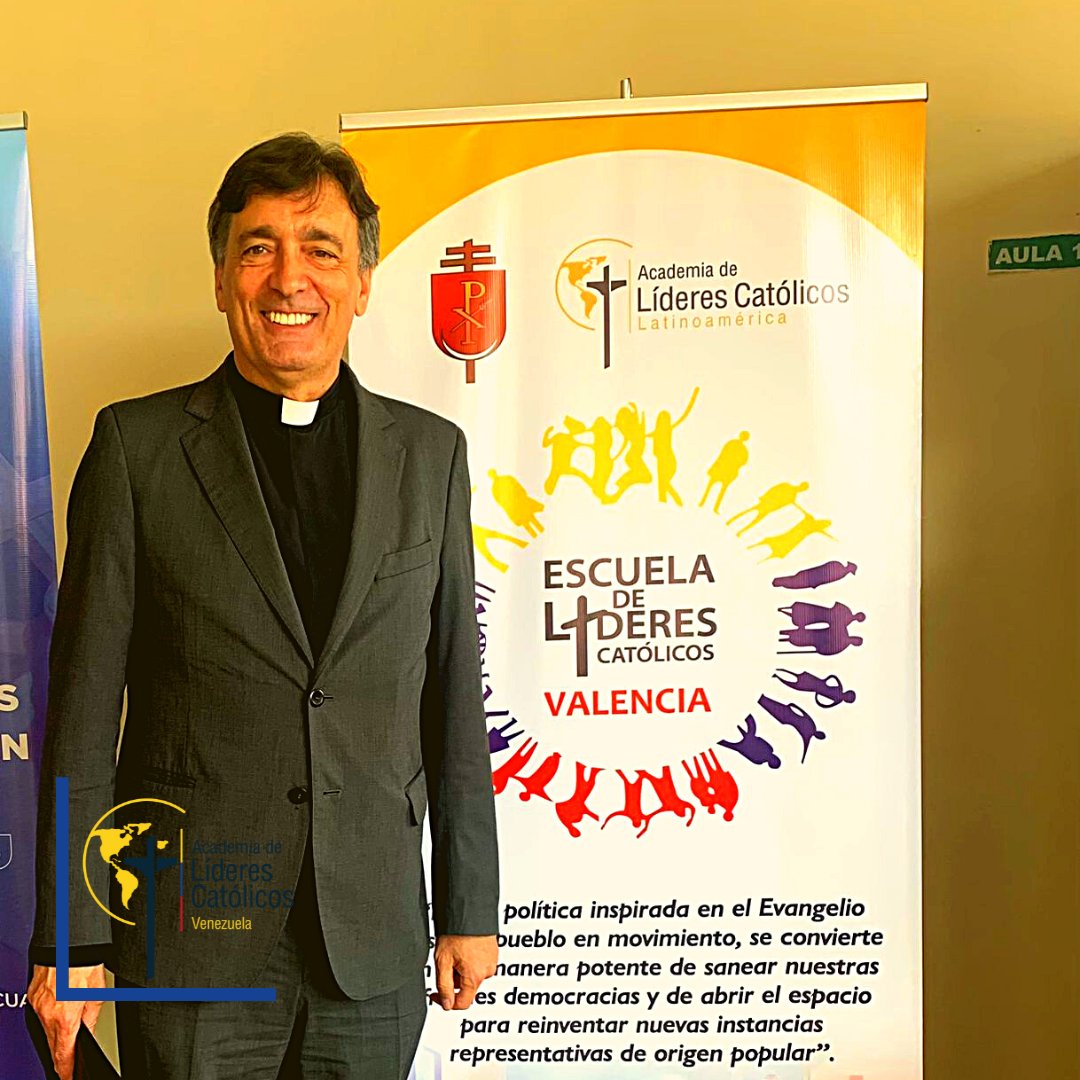 liderescatolico's tweet photo. ¡Noticia emocionante! 😍 El P. Andrés Ramos visita la Escuela de Líderes Católicos de Valencia, Venezuela. 🙏🌟 Uniendo esfuerzos en la formación de la Iglesia valenciana. 🎓🔥 #Sebuscanlideres #Liderescatolicos https://t.co/86uu8E23FT