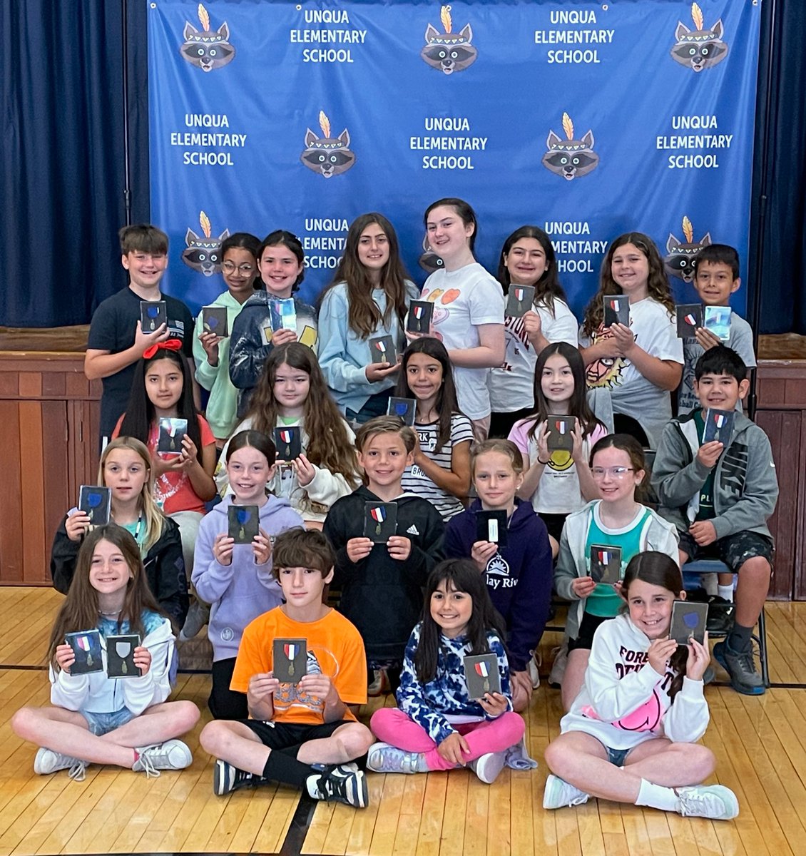 NYSSMA Solo Medal Awards were given out today <a href="/UnquaElementary/">Unqua</a> Bravo and congratulations to these talented music virtuosos. 🎶🎶 <a href="/FPAMassapequa/">MSD Fine & Performing Arts</a> 🎶
