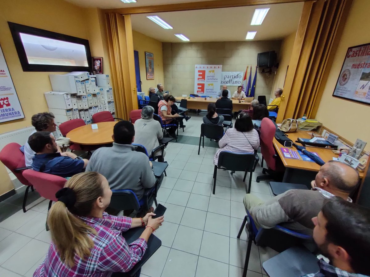 Reunión de cargos electos de @EvPcasBURGOS