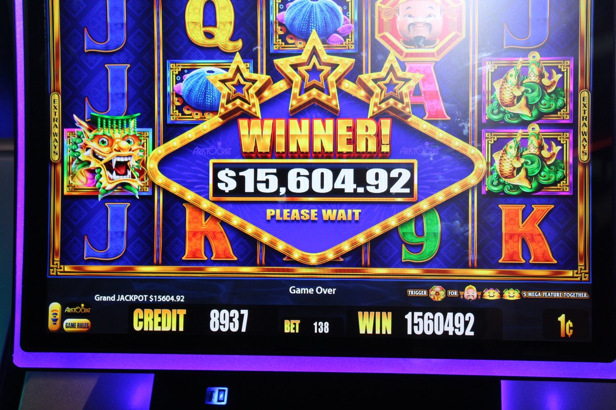 WINNER WEDNESDAY!

Congratulations to our #lucky jackpot winner who took home this $15,604.92 on our Gold Stacks 88 Empire slot machine.

#gamingcommunity #slot #GamingNews #gaming #WINNER #Major #jackpot #porterville #tularecounty #thepeoplescasino #thepeoplesdestination