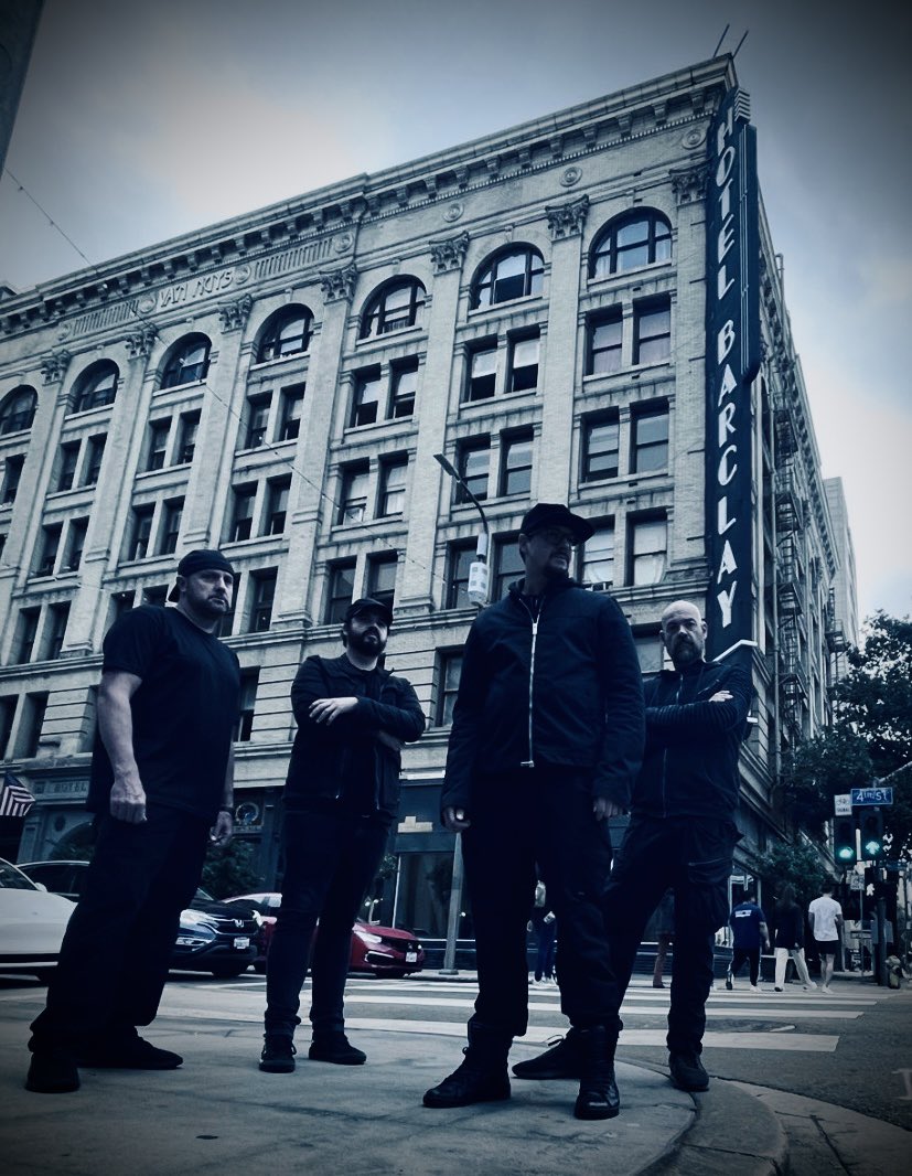 🚨NEW EPISODE TONIGHT🚨 We investigate the nearly abandoned “Cecil Hotel’s wicked evil brother” HOTEL BARCLAY Tune-in at 10pm on <a href="/Discovery/">Discovery</a>  #GhostAdventures