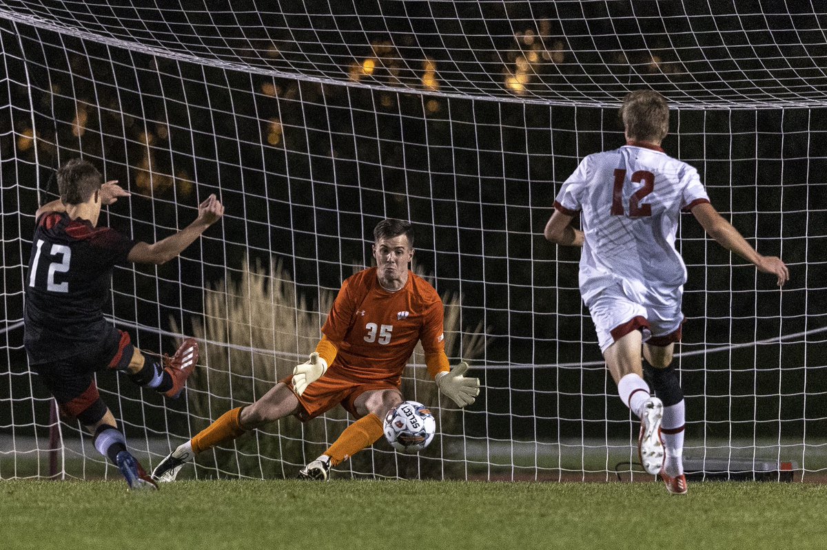 BadgerMSoccer's tweet photo. This year’s William Reddan Spirit of Soccer award winner is @Carter_abbott24! The award is presented annually to a player who best exemplifies former UW Coach Bill Reddan’s positive spirit of the game of soccer. Congrats Carter! https://t.co/EiyNCxB5Pz