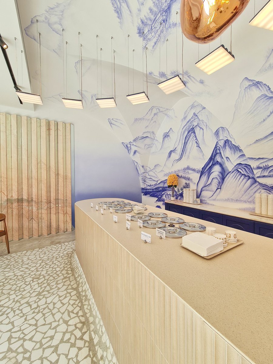 جيلاتو اتنا <a href="/gelatoetna/">Etna Artisan Gelato</a> 
📌 مجمع سكة - النرجس 

جربت ماتشا و كولد برو 😋👍🏼 رررهيب ، الحجم الكبير ب٢٥ ريال .

🔻 جلسات داخلية وخارجية 🌿☀️ محدودة .