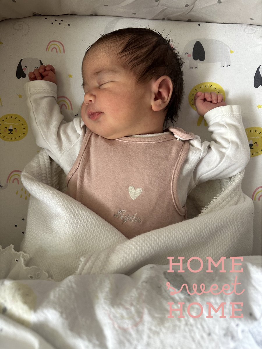 My baby is already here. I will focus on her for the next few months. She is my most precious project right now.
Mi bebé ya está aquí. Estaré centrada en ella los próximos meses. Es mi proyecto más importante ahora mismo. 
#claustrovirtual #mfltwitterati #teachertwitter