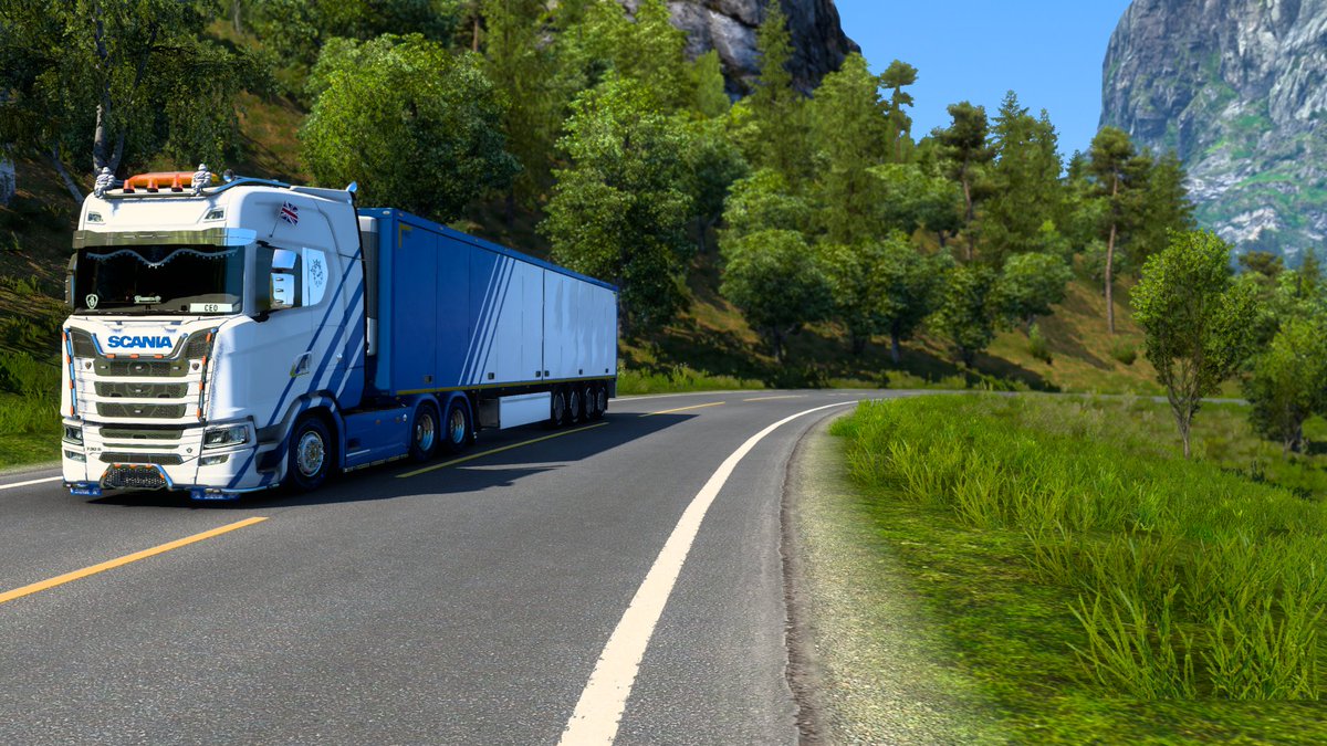 DigitalCargoVTC's tweet photo. New branding! 👀 

Been a while since posted here but hello, Digital Cargo is back in action with new branding and new paint jobs, much more to come soon!  

We are more than excited to share whats coming soon!  

Stay in touch with us!! https://t.co/oZZ5SBXwja