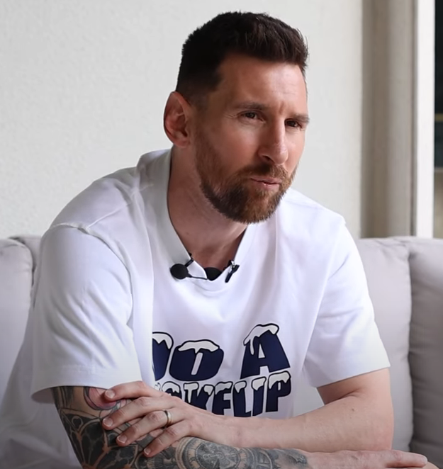 LEO MESSI HA DECIDIDO SU FUTURO

El futbolista dijo en su entrevista para <a href="/mundodeportivo/">Mundo Deportivo</a> su destino final. El argentino deja atrás Barcelona y pone rumbo a Miami para disfrutar la próxima temporada en la MLS