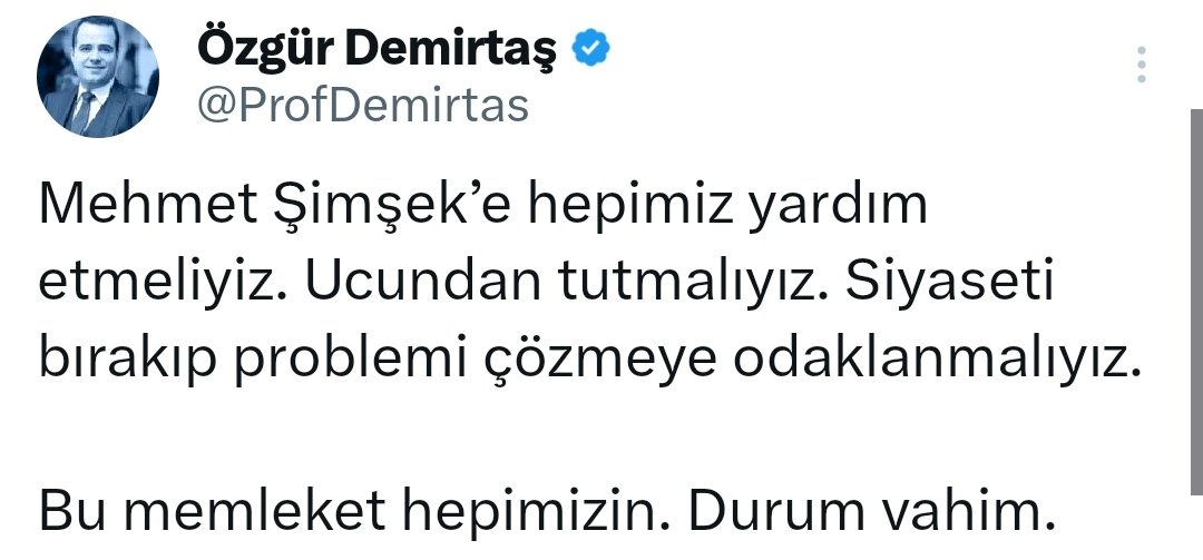 Kullanışlı ulusalcılar, liberal ahmaklar 'Aynı gemideyiz.' demeye başlamışlar yine. O gemi emekçiler için bir kara tabut ve bir gün mutlaka batacak. İşçiler ise yepyeni bir rota çizecek kendilerine. #MehmetŞimşek #AyniGemideDeğiliz