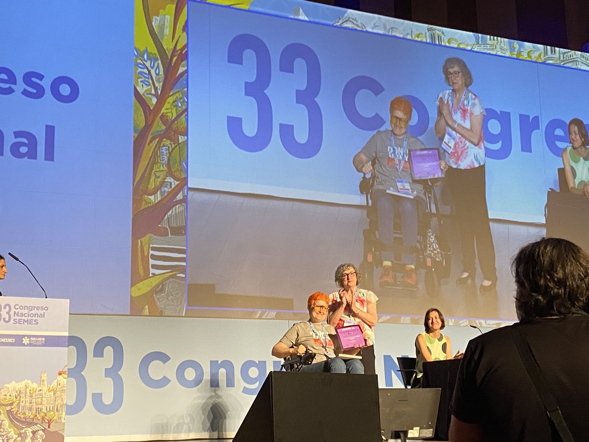 ¡Enhorabuena <a href="/SimoSusana/">Susana Simo</a> ! ¡Premio Urgencióloga del Año !