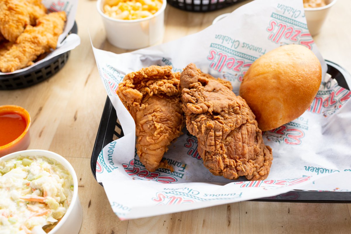 ezells_chicken tweet media