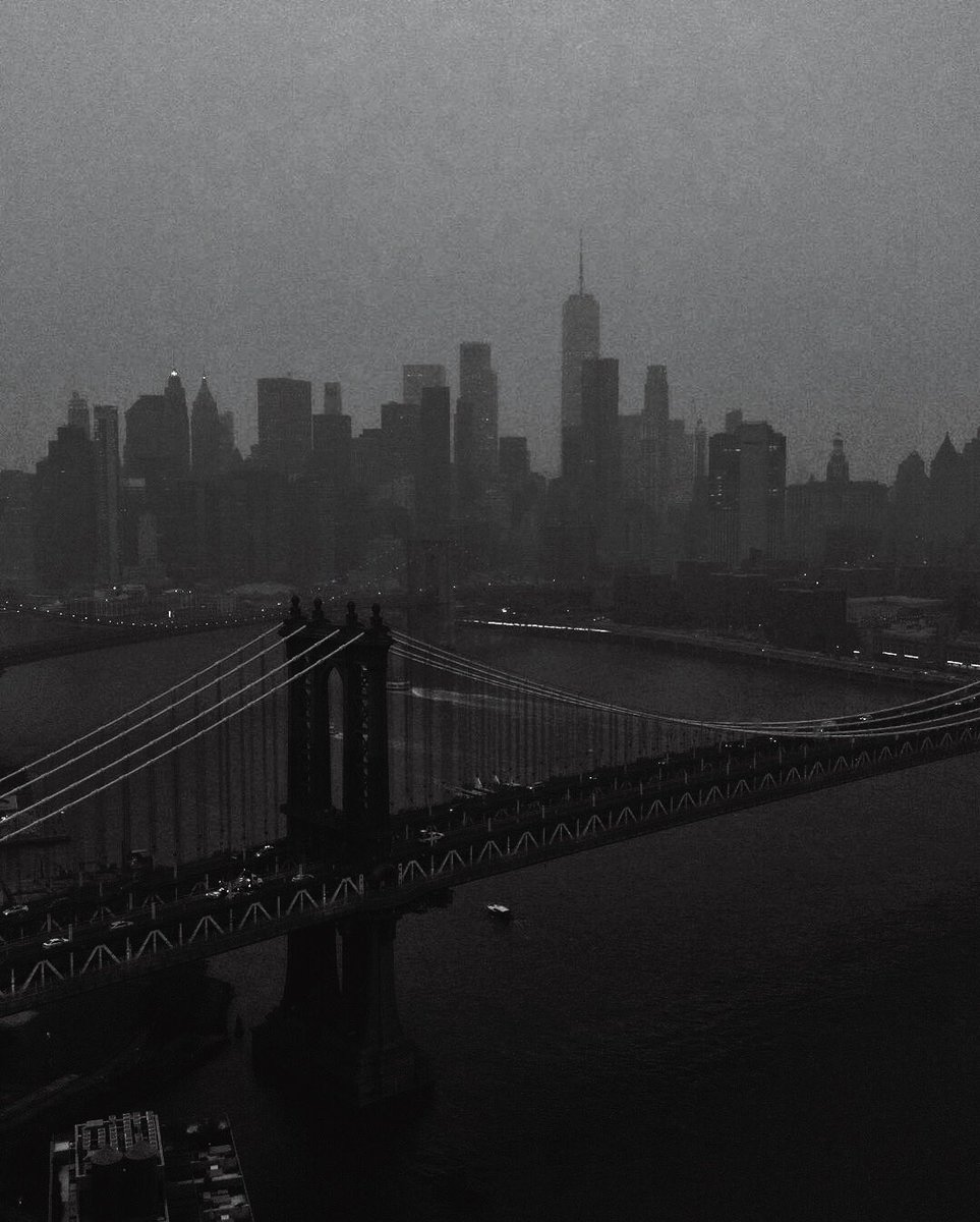 Tenyigwa 👈 on Twitter "This edit is giving some type of music 😮‍💨😮‍💨 Walk Above The City