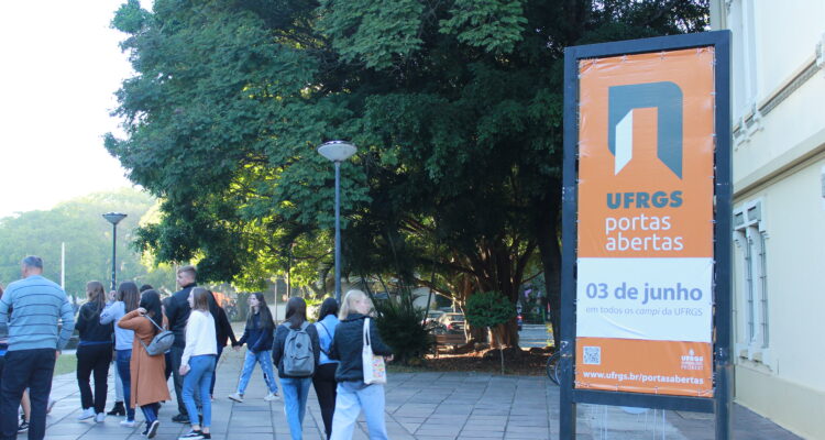 Rádio da Universidade é palco de diversas atrações no Portas Abertas 2023 
ufrgs.br/portasabertas/…