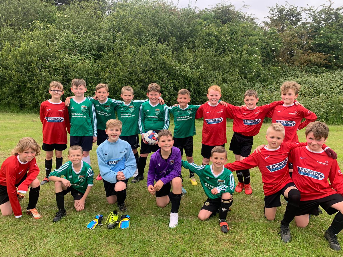 WybersPE's tweet photo. Well done to some of our Year 3 and 4 boys who represented the school in friendly matches against Laceby Stanford. They showed great, confidence and ended the night with smiles on their faces! A shout out to Fred and Oliver, our Y6 boys, for refereeing all fixtures⚽️🔥👍🐐🐐 https://t.co/yH9Fpx8R7y