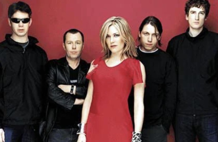 Saturday's #TrustTheDocRadio ShowCloser vote is between 7 classics by Welsh 90s stars #Catatonia. Pick 1 of:
SweetCatatonia
LostCat
MulderAndScully
RoadRage
StrangeGlue
DeadFromTheWaistDown
Londinium
Reply here or via shoutbox.