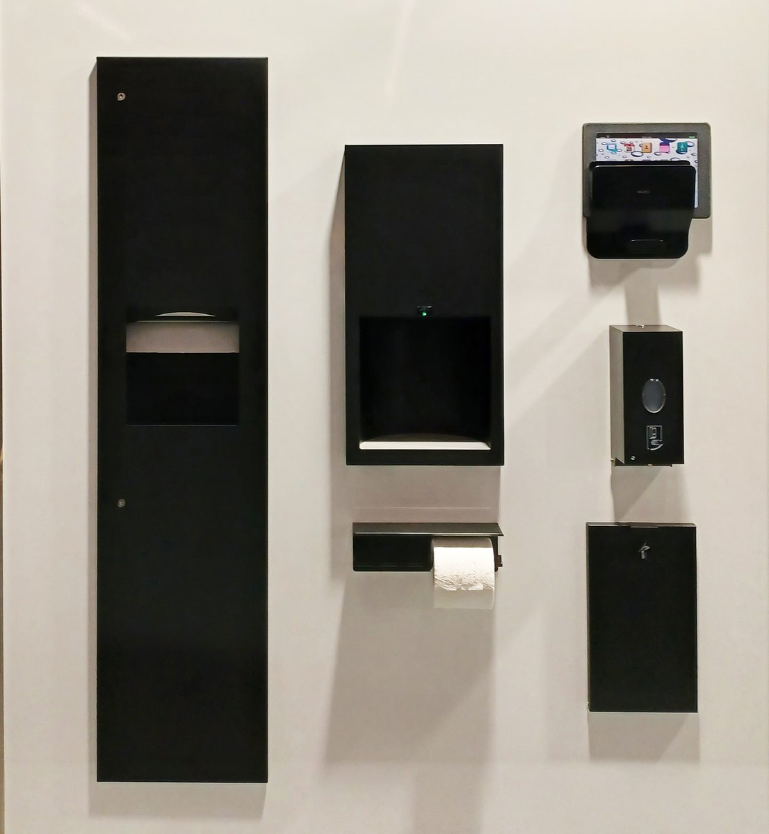 bobrickinc's tweet image. Join Bobrick and Thrislington at #NeoCon2023 booth 7-2070 and discover our captivating range of restroom solutions. From accessories with stylish, modern finishes to elegant privacy cubicles, we offer high-design options for well-designed restrooms. #HighDesignRestrooms