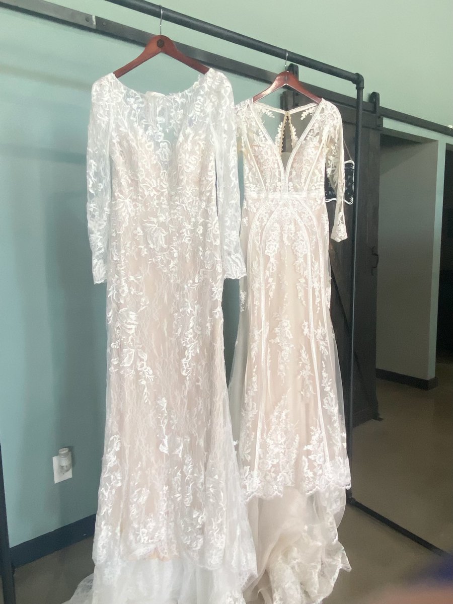 This or that? Check out our lovely Panjin and Andrews gowns by Pronovias 👰🏻‍♀️🤍

#pronovias #modernaffinitybridal
#weddingdress #weddinggown #bridalgown
#houstonbrides #bridesofhouston #houstonwedding #weddingsofhouston #houstonbridalshops #houstonbridetobe #houstonbridal