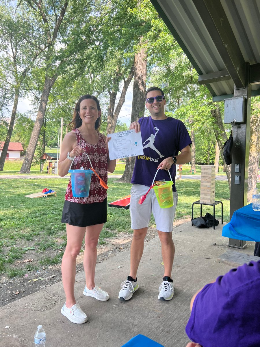 BeaconMHKC's tweet photo. Our School-Based Team started a new tradition this year - our first annual “field day” at English Landing Park, where we spent the afternoon cooking out and playing games. This was a fun way for us to celebrate all the hard work we put in over the past school year! https://t.co/KgRYkwyYOC