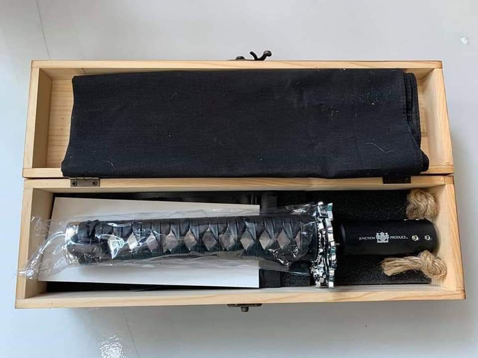 JUNCTIONPR0DUCE's tweet photo. #swordsiftknob
#刀シフトノブ
#katana
#sword
#刀
#ふさ
#sifter
#japan
#japanese
#日本
#jdm
#vip
#vipstyle
#vipcar
#tsuna
#kintsuna
#レクサス
#lexus
#fusa
#at
#mt https://t.co/fFAROGfHo6