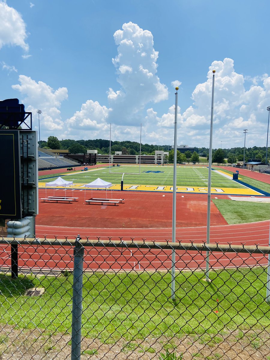 Great work today at MC Football camp!! <a href="/GoChoctaws_FB/">Mississippi College Football</a> <a href="/CoachJBland/">John Bland</a>