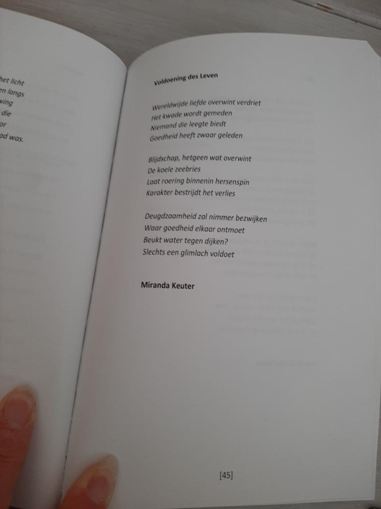 Miranda Elizabeth Keuter tweet media