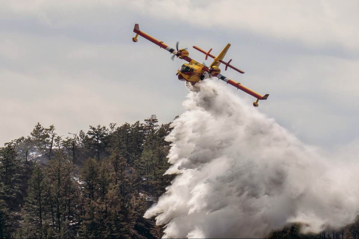 A Bridger Aerospace CL-415EAF hard at work during the 2023 season. Photo by @bridgeraerospace

Tag us at @aerialfiremag to feature your image on social media and in our print magazine. Email your shots to news@aerialfiremag.com