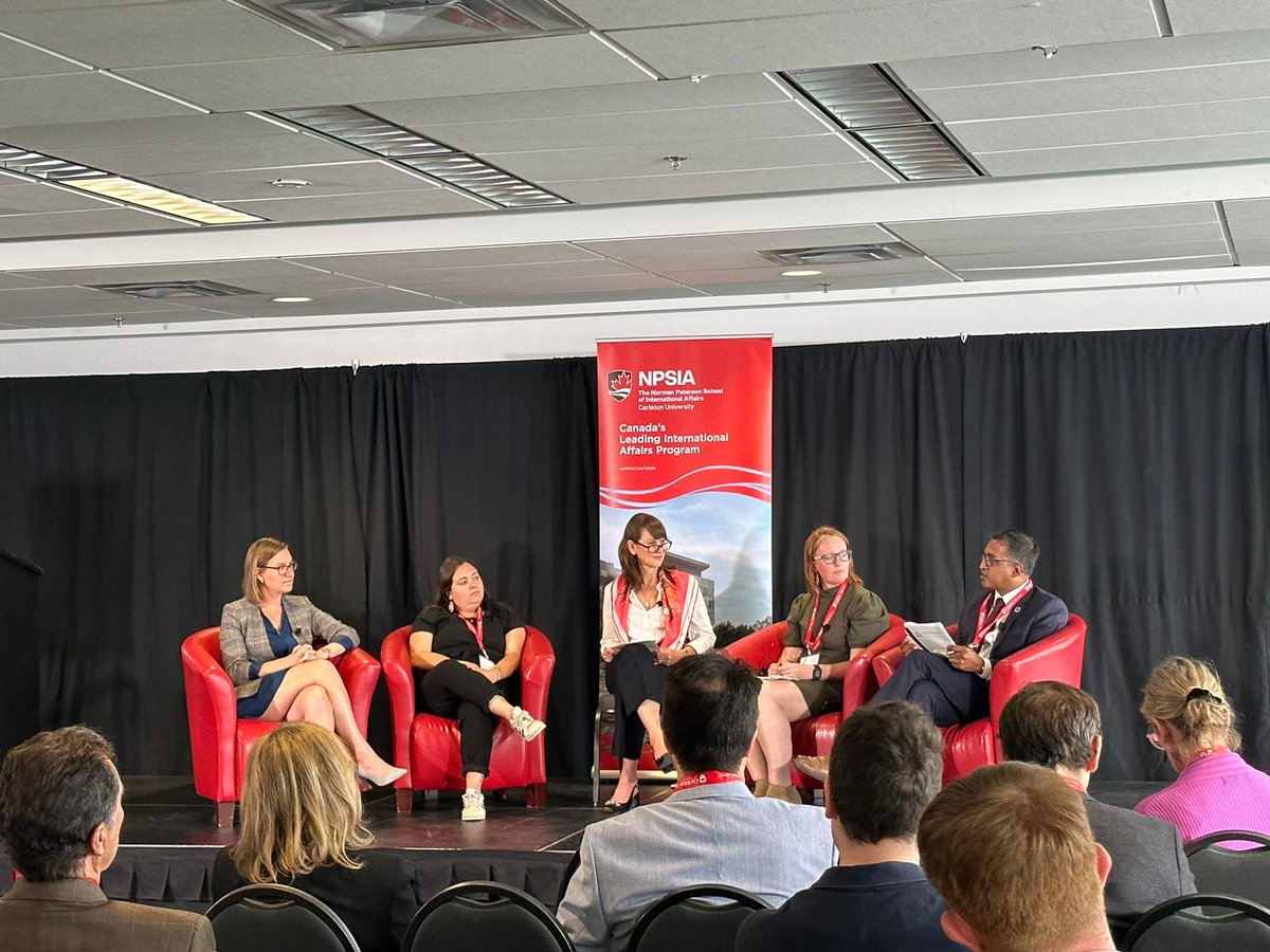 Localization was an important and ever present theme in our discussion today, alongside reconciliation, decolonization and collective responsibility and effort. @KHerchak_Adams <a href="/karinagould/">Karina Gould</a>