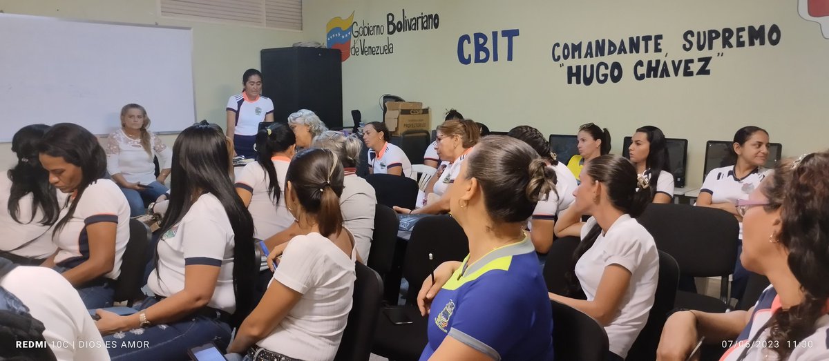 esimonb3's tweet photo. Lanzamiento del Diplomado en Ciencia y Calidad Educativa del Subsistema de Educación Básica, Escuela Simón Bolívar, CDCE La Paz, Municipio Pampán, Estado Trujillo. @MPPEDUCACION @cdcetrujillo @_LaAvanzadora https://t.co/9wwj11BzL2