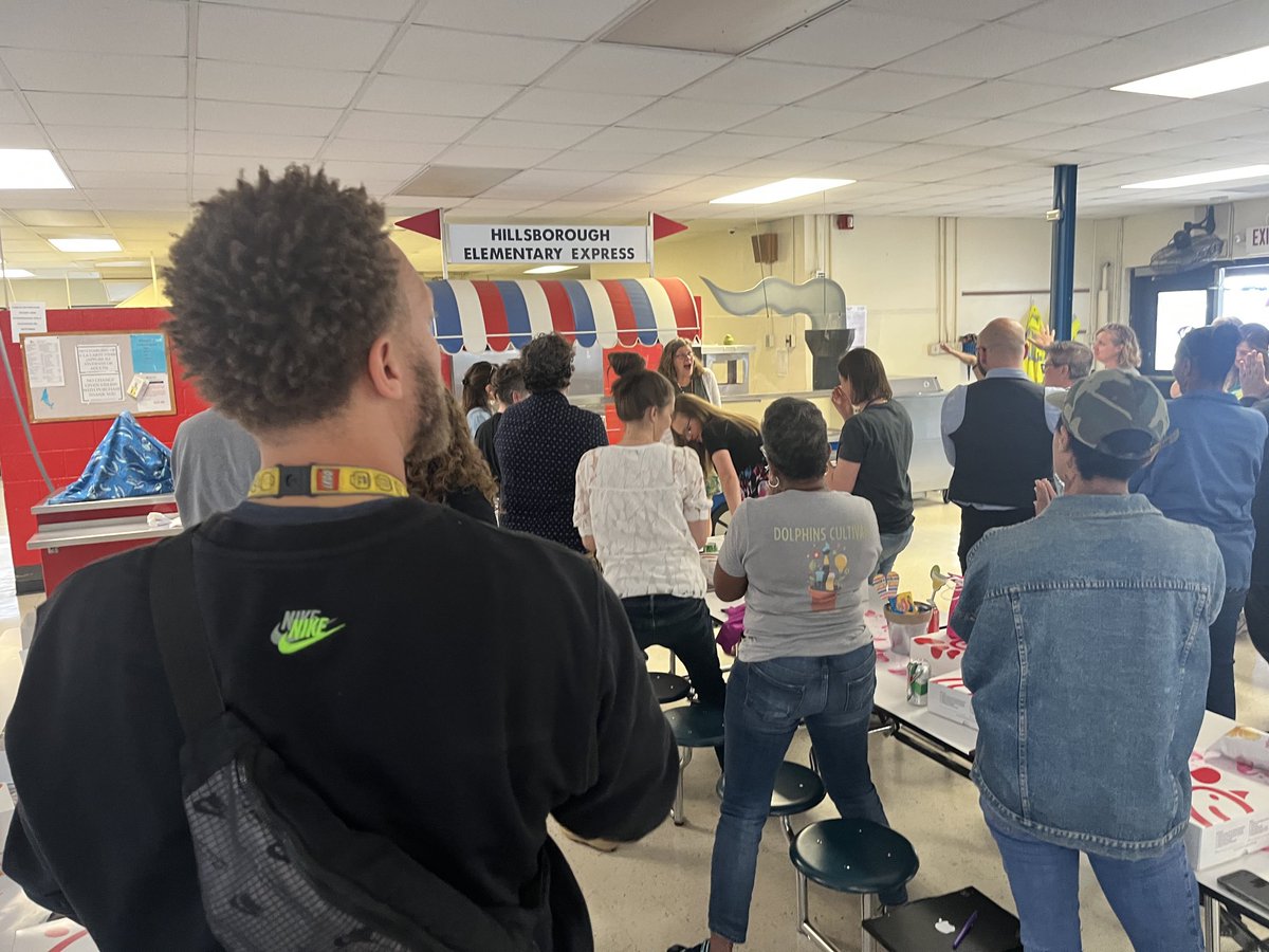 Hillsborough Elem. tweet media