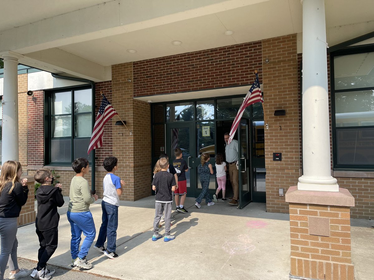 Our second graders made a trip over to Clara Barton School for their Step-Up Day today! Third grade here we come!! 😁 <a href="/RobPelczarski/">Mr. P @ Chaffee</a> <a href="/hutchinson_ap/">Christen Hutchinson</a> <a href="/OXPS_Supt/">Michael Lucas</a>
