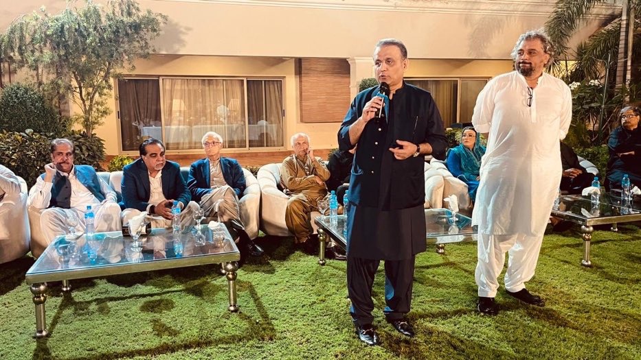 People who had left politics few days back were present in a tea party with Jahangir Tareen and Aleem Khan

Ali Zaidi, Imran Ismail, Aamir Kayani and Fawad Chaudhry!